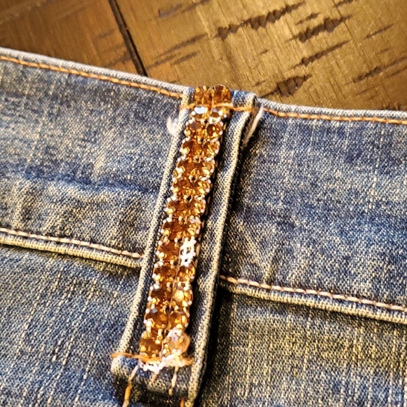 ALLEN B. By Allen Schwartz cropped jeans - Picture 8 of 8